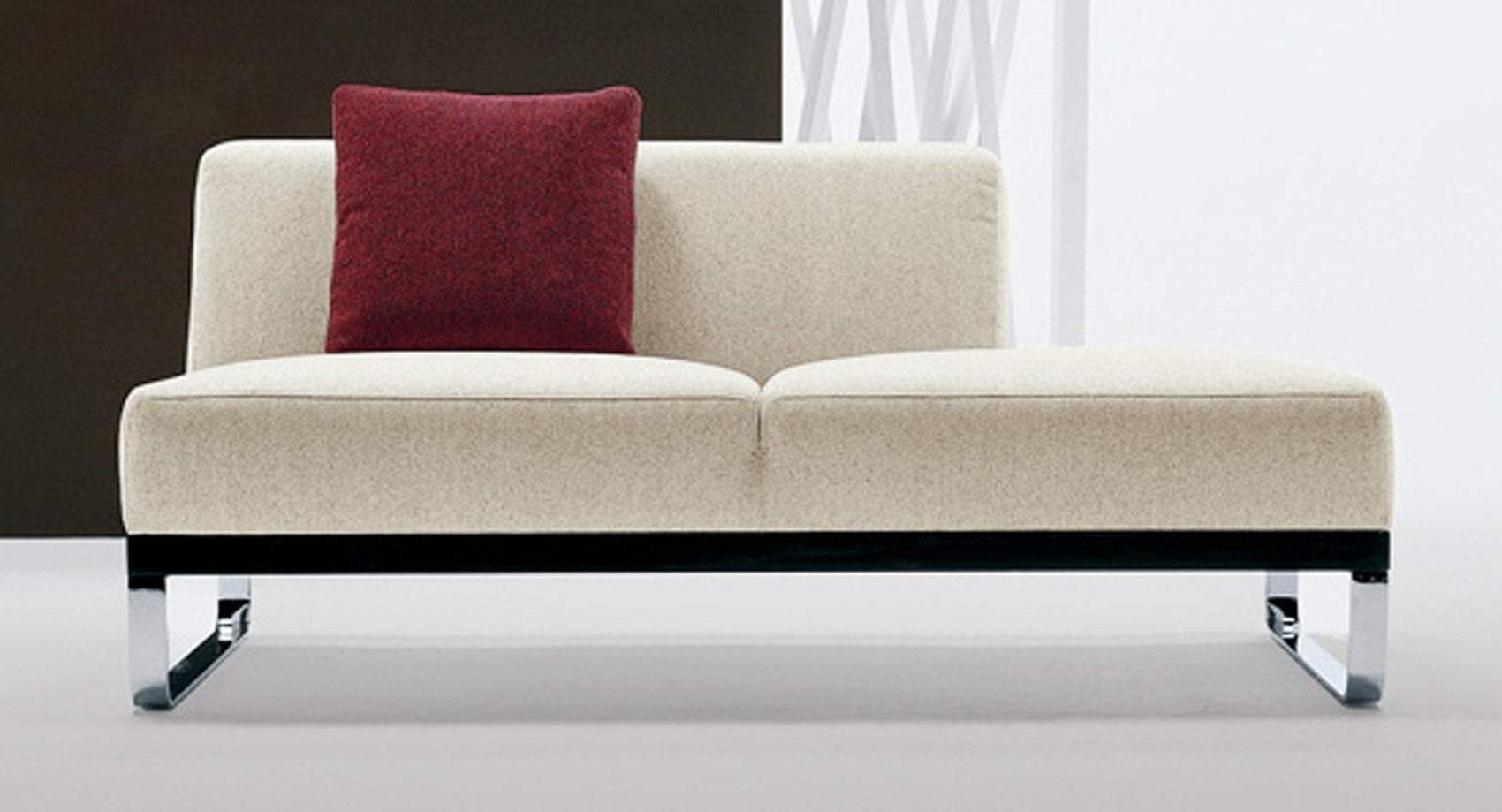 DellaRobbia Sodeo Sectional Sofa