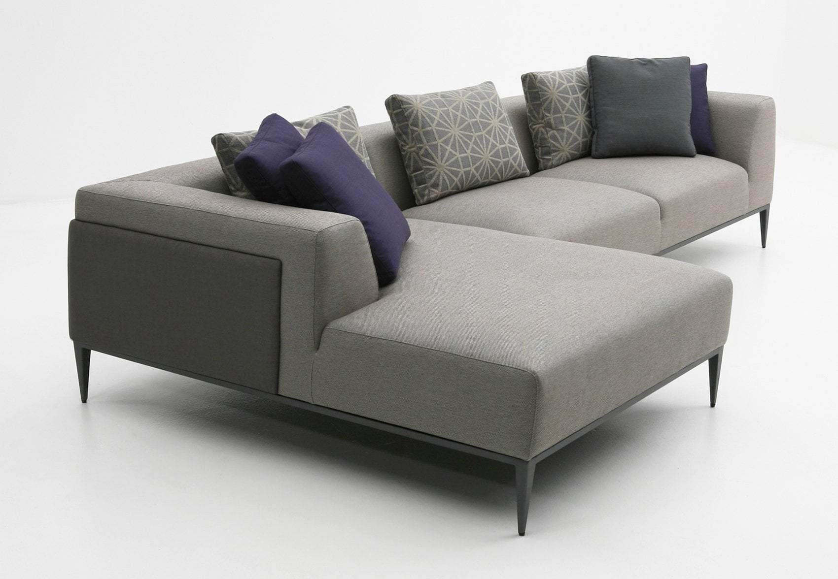 DellaRobbia Taylor Sectional Sofa