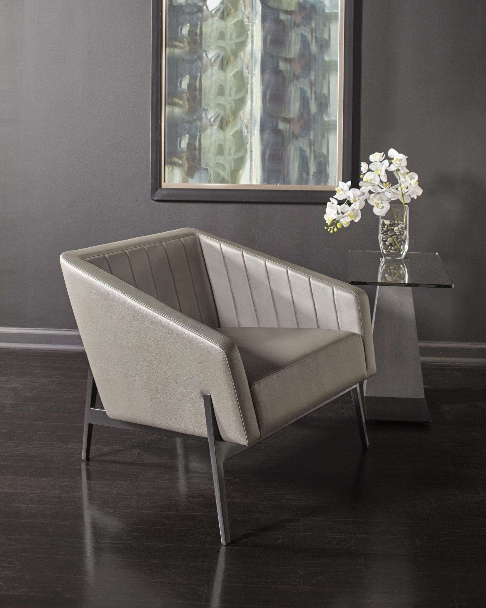 Elite Modern Folio Chair